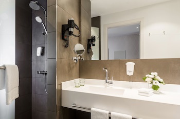 Holiday Inn Dresden - Am Zwinger by IHG galeri fotoğrafı