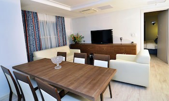 Benin Royal Hotel