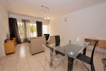 Spendwise Lodge And Apartments