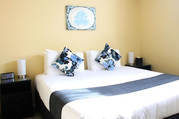 Abbella Lodge Motel