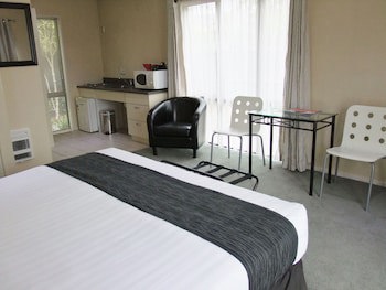 Abbella Lodge Motel