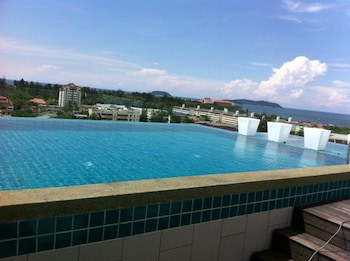 C'haya Hotel