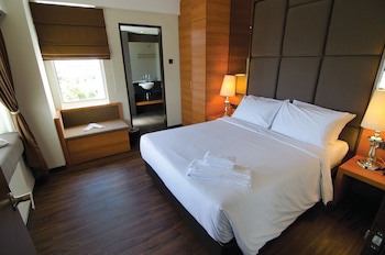 C'haya Hotel