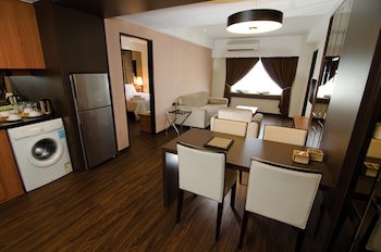 C'haya Hotel