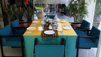 C'haya Hotel