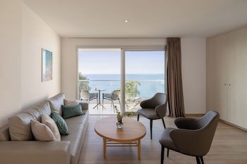 Harmony Bay Hotel galeri fotoğrafı