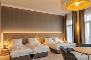 Amadi Panorama Hotel
