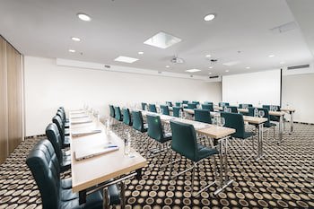 Bo33 Hotel Family & Suites