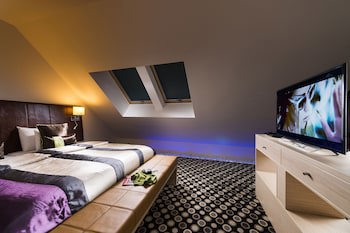 Bo33 Hotel Family & Suites