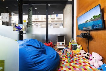 Bo33 Hotel Family & Suites