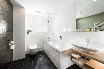 Bo33 Hotel Family & Suites