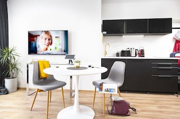 Bo33 Hotel Family & Suites