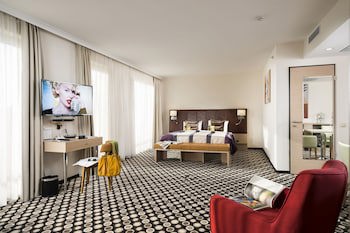 Bo33 Hotel Family & Suites