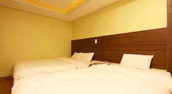 Hotel Cj