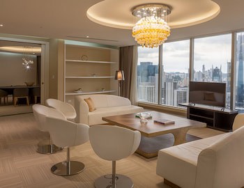Las Americas Golden Tower Panama
