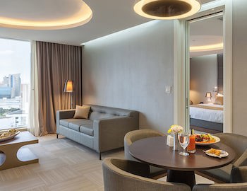 Las Americas Golden Tower Panama