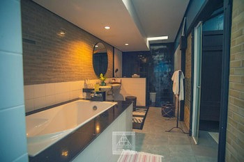 Baan Suan Residence