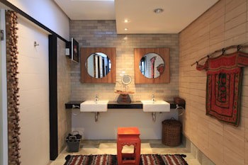 Baan Suan Residence