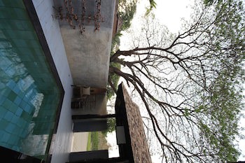 Baan Suan Residence