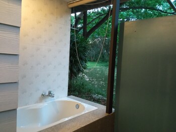 Baan Suan Residence