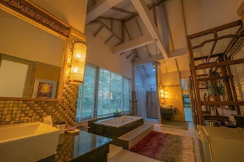 Baan Suan Residence