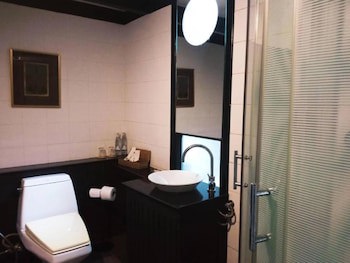 Baan Suan Residence