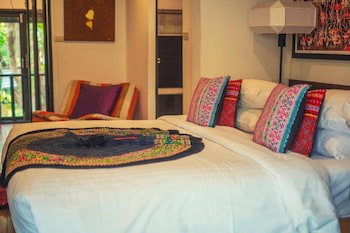Baan Suan Residence