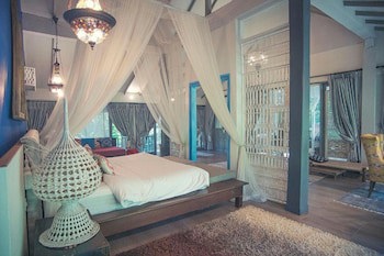 Baan Suan Residence