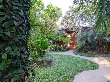 Baan Suan Residence