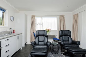 Esplanade Motels