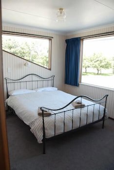 Esplanade Motels