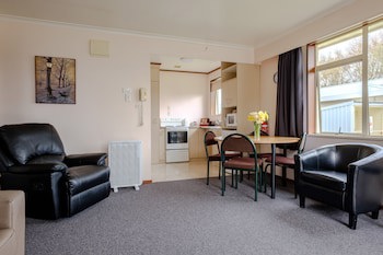 Esplanade Motels