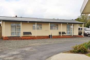 Esplanade Motels
