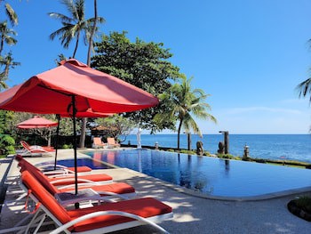 Bondalem Beach Club