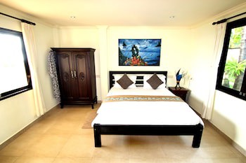 Bondalem Beach Club