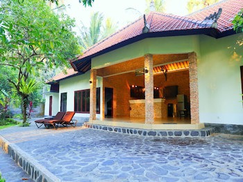 Bondalem Beach Club