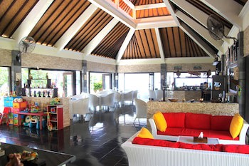 Bondalem Beach Club