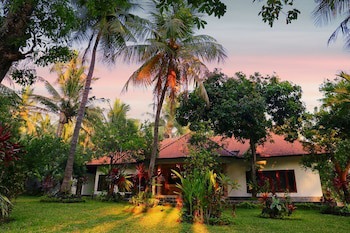 Bondalem Beach Club