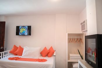 8Colors Beach House
