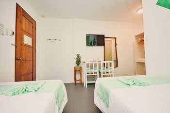 8Colors Beach House