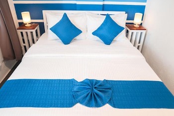 8Colors Beach House