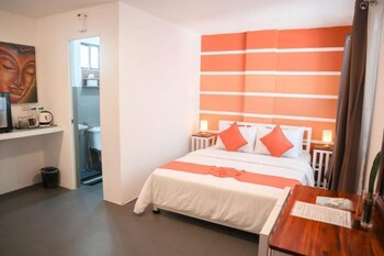 8Colors Beach House