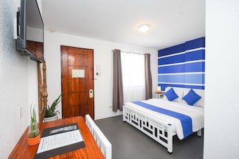 8Colors Beach House