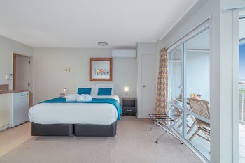 Waterfront Apartments Whitianga
