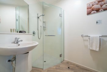 Waterfront Apartments Whitianga