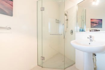 Waterfront Apartments Whitianga