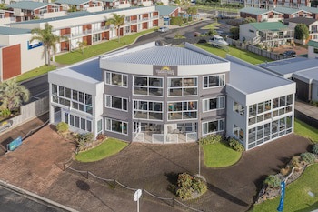 Waterfront Apartments Whitianga