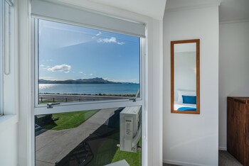Waterfront Apartments Whitianga