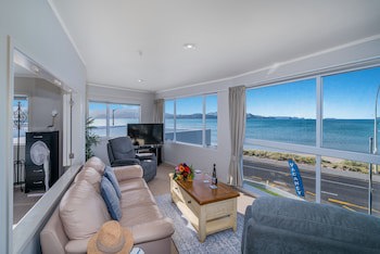 Waterfront Apartments Whitianga