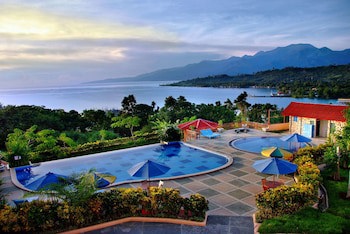 Aston Niu Manokwari